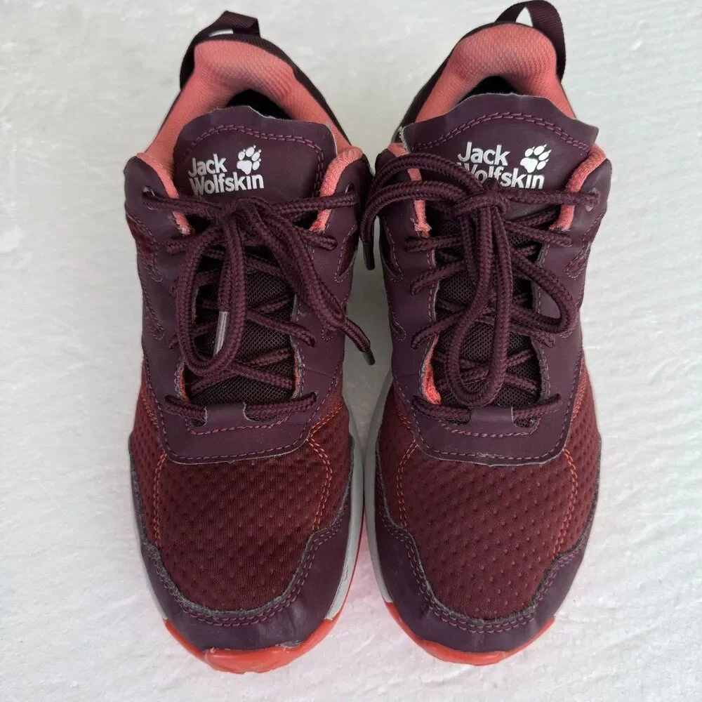 Size 7 - Jack Wolfskin Women's Woodland Texapore Low